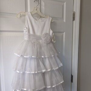 David's Bridal Flower Girl Dress Size 6 White Style WG1262